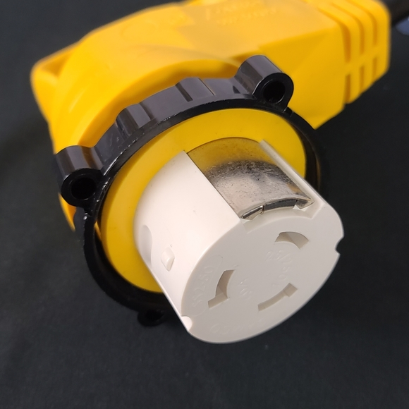 Camco Power Grip Dogbone Locking Adapter with 30AM / 50 AF- 18" - Picture 5 of 13